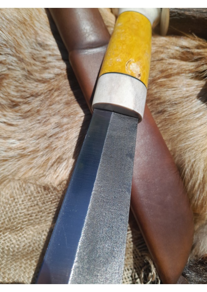 Handmade big Leuku knife.