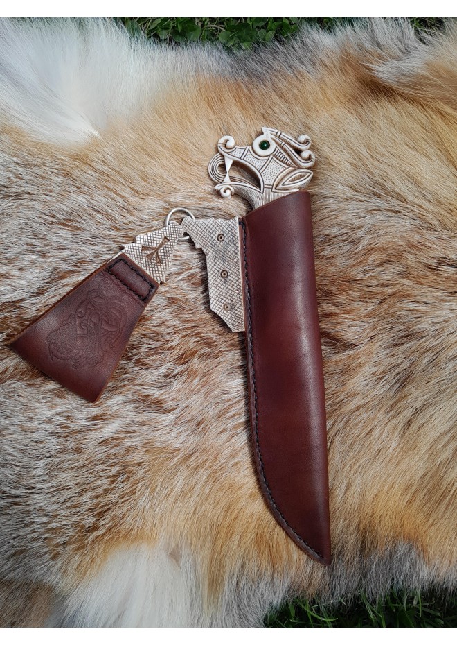Vikings knife \ seax with leather sheath. Hand-carved Dragon handle. Hand-forged Carbon steel. 