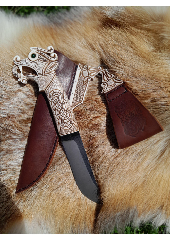 Vikings knife \ seax with leather sheath. Hand-carved Dragon handle. Hand-forged Carbon steel. 