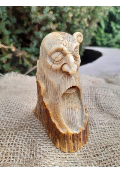 Exclusive hand-carved God Odin statue. Altar figurine of Odin. Norse Óðinn sculpture, Viking Allfather. Moose antlers hand-carved 