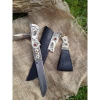 Anglo-Saxon period seax with leather sheath and knot motifs. Exclusive Vikings knife. Hand-carved handle. Hand-forged Damascus blade