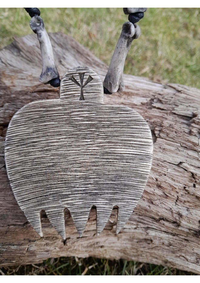 Hand-carved Wolf paw amulet – helm of awe & algiz rune