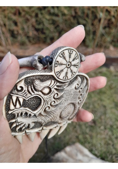 Wolf paw amulet – fierce wolf, helm of awe & algiz rune