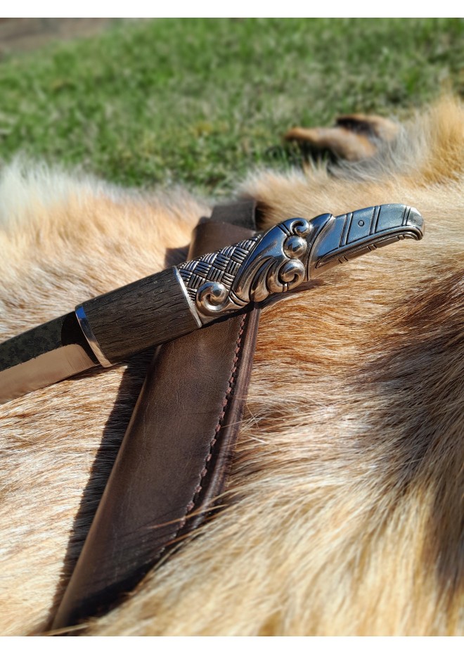 Hand-forged Norse knife with Raven's head hilt & leather sheath
