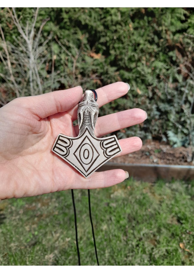 Thor Hammer pendant. Norse jewelry