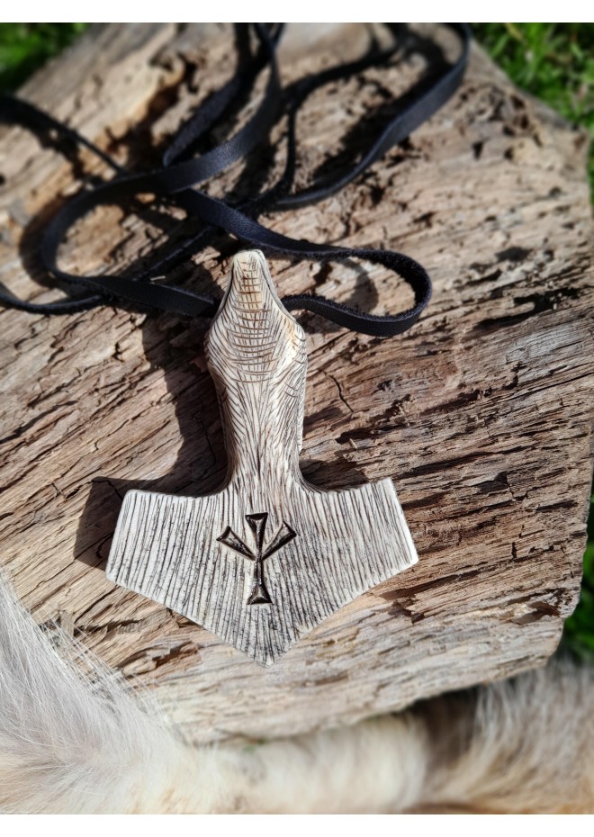 Moose antler Thor's Hammer amulet with Celtic Knot & Wolf