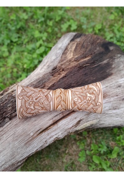 Custom moose antler knife handles – hand-carved
