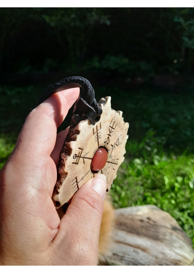 Norse antler amulet with Vegvisir, Alatyr & pink stone Norse antler amulet with Vegvisir, Alatyr & pink stone
