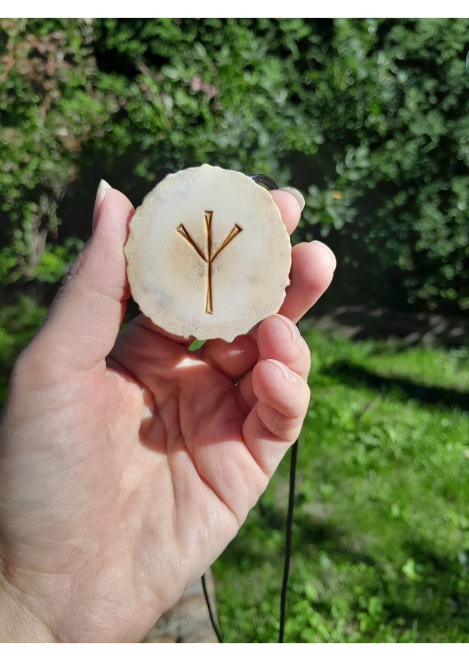 Algiz Rune Helm of Awe — moose antler pendant