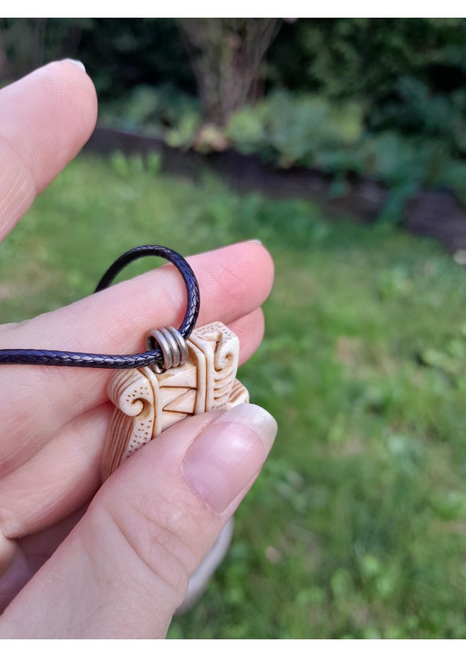 Viking Wolf amulet with green gemstone eye