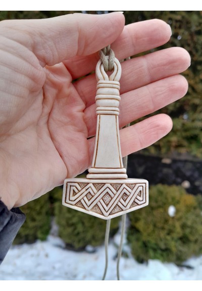 Custom Mjölnir pendant in Anglo-Saxon style 