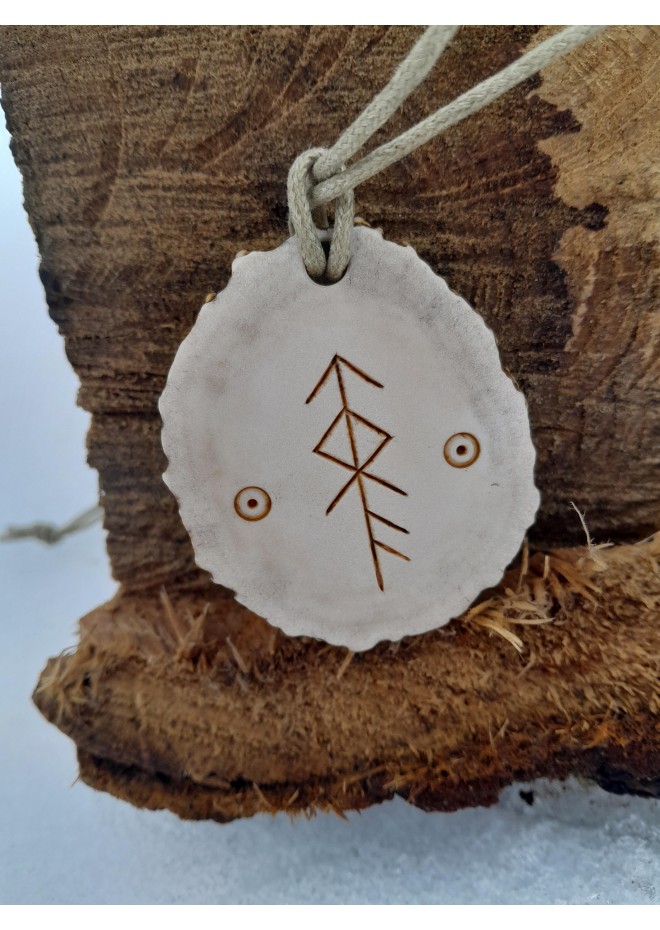 Viking Helm of Awe amulet with Norse bindrune | Hand-carved