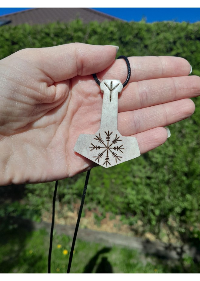 Custom Mjolnir amulet with Helm of Awe design