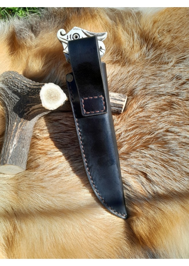 Handmade Vikings knife "Fenrir" with leather sheath. Wolf head knife.