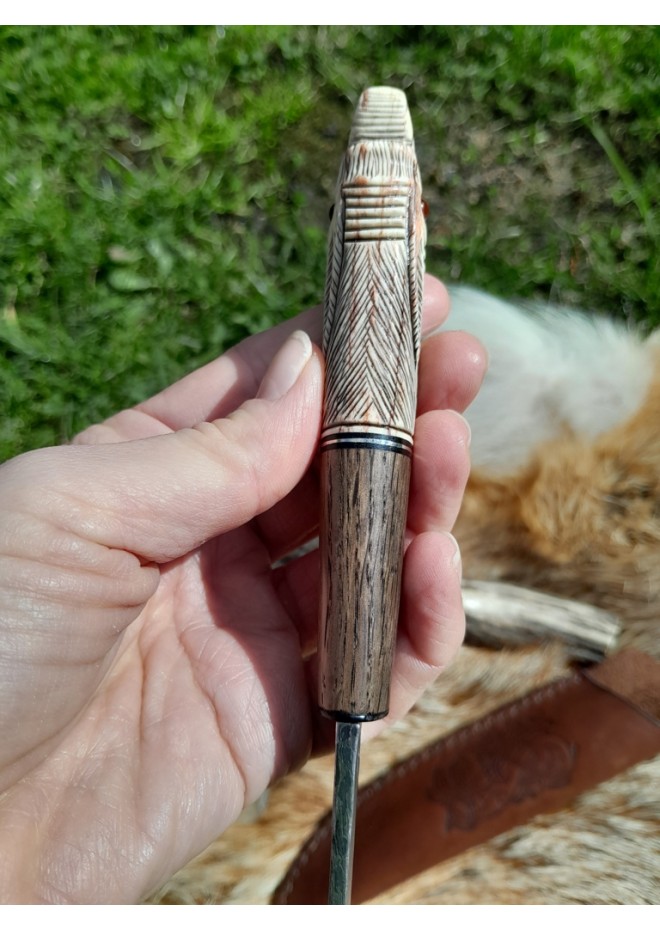  Vikings rune knife "Wolf" with leather sheath. Antler and wood hand-carved handle. Fenrir.