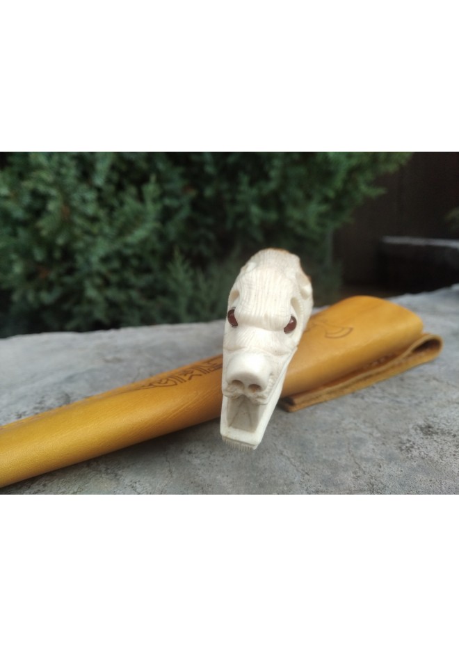 Hand Forged Viking hunting knife "Wolf" with leather sheath. Moose antlers hand-carved handle. 