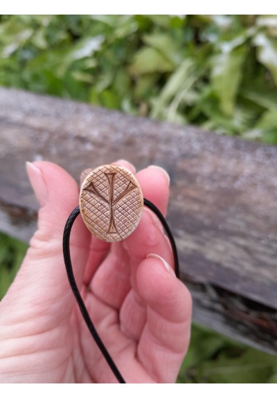 Small hand-carved Viking bear amulet. Scandinavian pendant with Bear head and Algiz rune. Moose antlers hand-carved