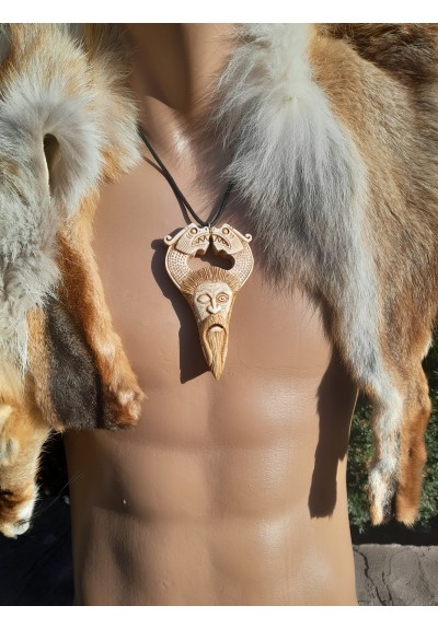 Unique hand carved Viking God Odin face pendant with dragons, Óðinn amulet, Scandinavian artwork. Norse Warrior Pendant