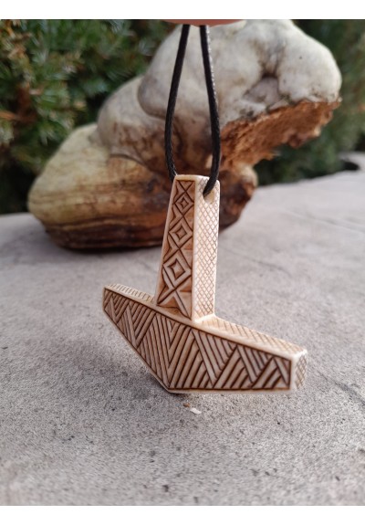 God Ukko's amulet. Viking Thor’s Hammer pendant. Mjolnir necklace. Ukonvasara necklace. Ukonkirves. Norse, Nordic age jewelry - hand-carving
