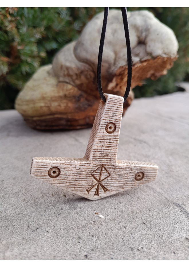 Mjolnir amulet. Norse God Thor hammer pendant. Moose antlers hand-carved