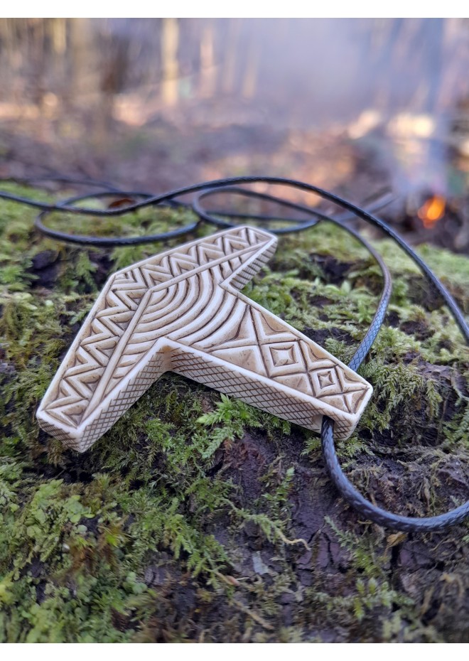 Mjolnir necklace. Moose antlers hand-carved