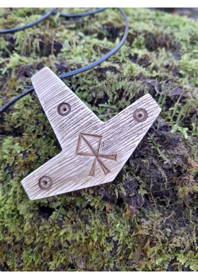 Mjolnir necklace. Moose antlers hand-carved