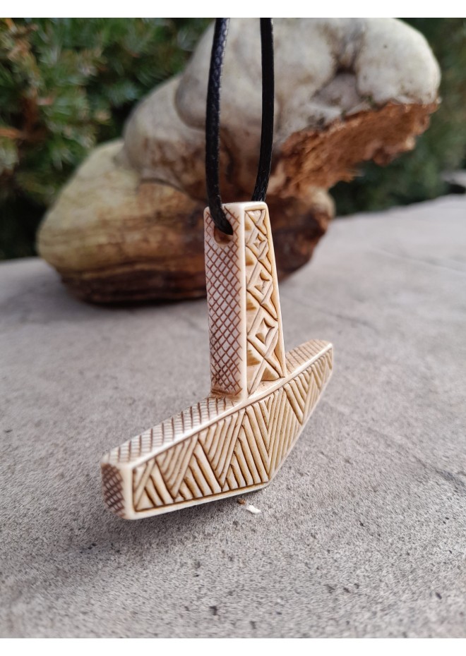 Mjolnir amulet. Norse God Thor hammer pendant. Moose antlers hand-carved