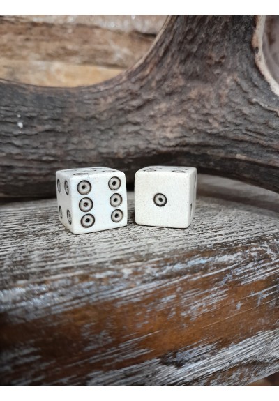 Hand-carved Viking / medieval betting bone dice. Ancient Roman gambling / gaming dice (Copy), price for 2 pcs